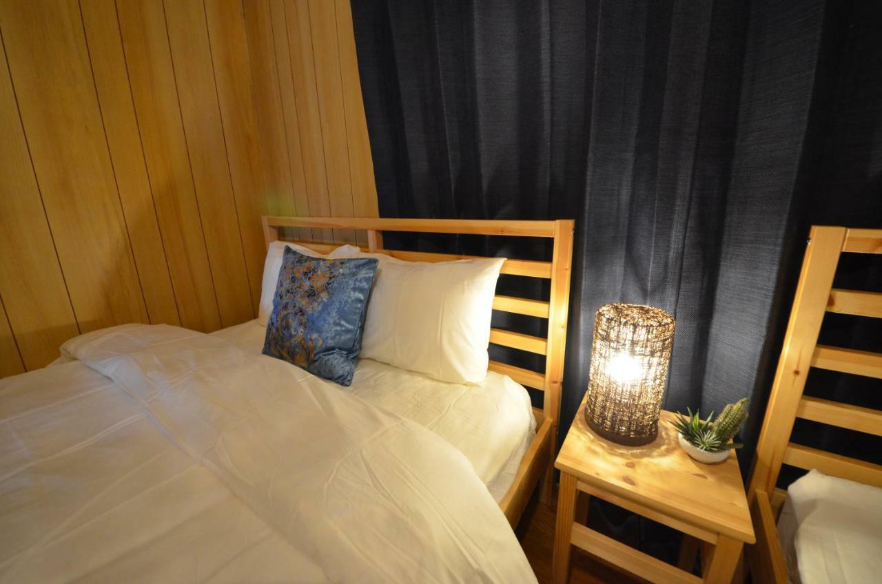 Private Room Rosso Ōsaka Extérieur photo